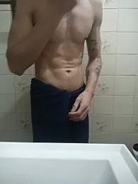 Bruninhodot — Stripchat stream photo (Aug 2026)