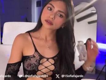 sweet_littleee — Chaturbate stream photo (Apr 2026)