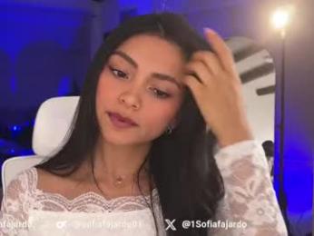 sweet_littleee — Chaturbate stream photo (Apr 2026)