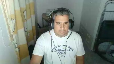 lucho2420 — Cam4 stream photo (Jul 2026)
