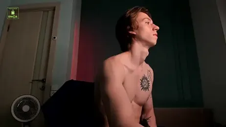 ares_pallini — webcam model online on stripchat