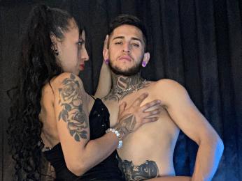 EvelynAndLiam — webcam model online on livejasmin