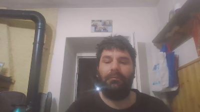 ezio87 — Cam4 stream photo (Apr 2026)