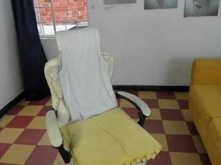 mike-guzman — Camsoda stream photo (Apr 2026)