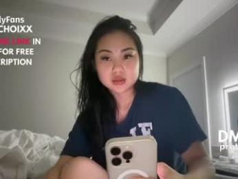 emilychoi — Chaturbate stream photo (Mar 2026)