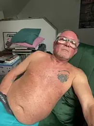 naughtygrandad1 — Stripchat stream photo (Apr 2026)