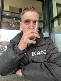 Cookieboy88 — webcam model online on stripchat