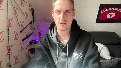 Cookieboy88 — webcam model online on stripchat