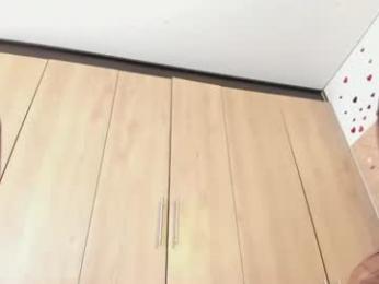 miss_saraxxx — webcam model online on chaturbate