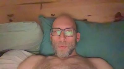 Magicogonzal — webcam model online on cam4