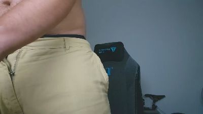 Luigis33 — webcam model online on cam4