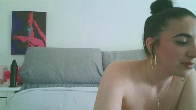LeilaCG28 — webcam model online on cam4