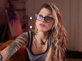 informal_ — Chaturbate stream photo (May 2026)