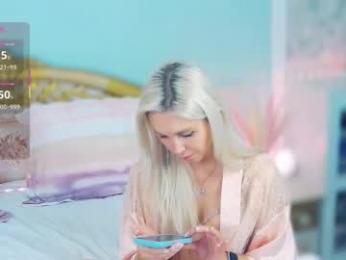 amoramias — Chaturbate stream photo (Mar 2026)