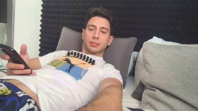 Vitruvio30 — webcam model online on cam4
