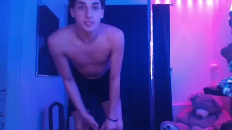 Jullianray — Stripchat stream photo (Feb 2026)