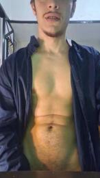 Bballss — webcam model online on cam4