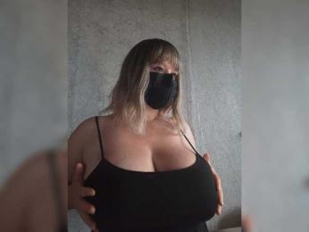 KarinCams — Bongacams stream photo (Jul 2026)