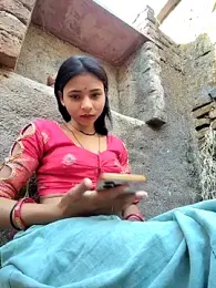 R_Roshni — webcam model online on stripchat