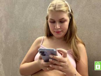 FeechkaKiss — Bongacams stream photo (Sep 2026)
