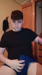 panrro18 — webcam model online on cam4