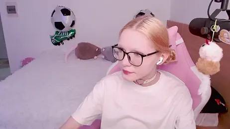 blush — Stripchat stream photo (Jul 2026)