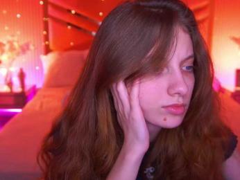 CuteeFoxy — bongacams