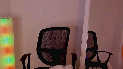 AppleLemi — webcam model online on cam4