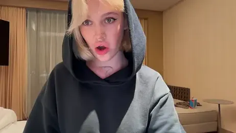 Golden_Aline — stripchat