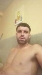 morfeo198 — webcam model online on cam4