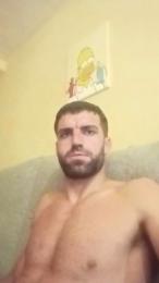 morfeo198 — webcam model online on cam4