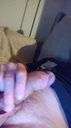 Alquitran197 — webcam model online on cam4