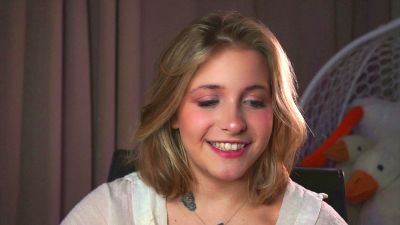 EllamaeWerley — webcam model online on cam4