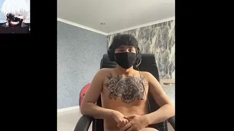onetyone — Stripchat stream photo (Feb 2025)