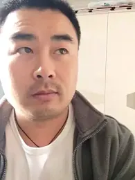 guozuo — Stripchat stream photo (Apr 2026)