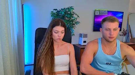 team2fit — webcam model online on stripchat