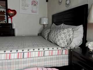 iluvsaffire-bleu — Camsoda stream photo (Apr 2026)