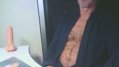 mochila2 — webcam model online on cam4