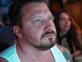 SnakeandTina — webcam model online on bongacams