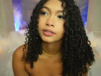 ailann_ — Chaturbate stream photo (May 2026)