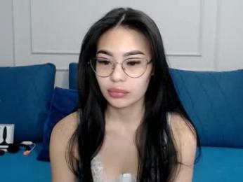 little_v1rgin_angel — Chaturbate stream photo (Jan 2026)
