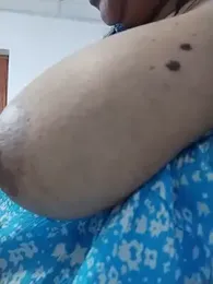 tharu_sweet — Stripchat stream photo (Sep 2026)