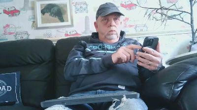 sexymanlol — webcam model online on cam4