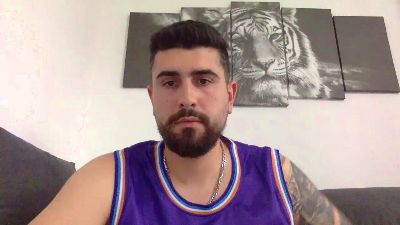 alexmndz — Cam4 stream photo (May 2026)