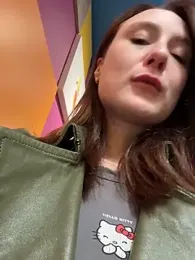 Dina_Tease — Stripchat stream photo (Apr 2026)