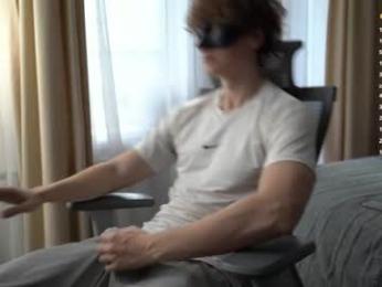 maestro3369 — webcam model online on chaturbate