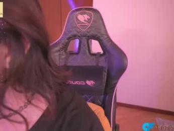 fijisakistar — webcam model online on chaturbate