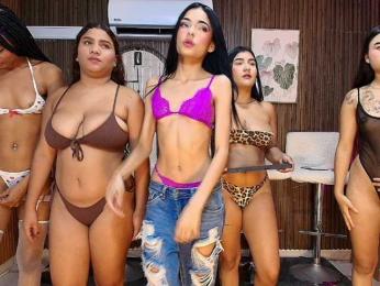 LatinsSquirting — webcam model online on bongacams