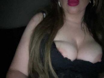 Djelina940 — webcam model online on bongacams