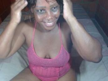 EMYYLI2 — bongacams